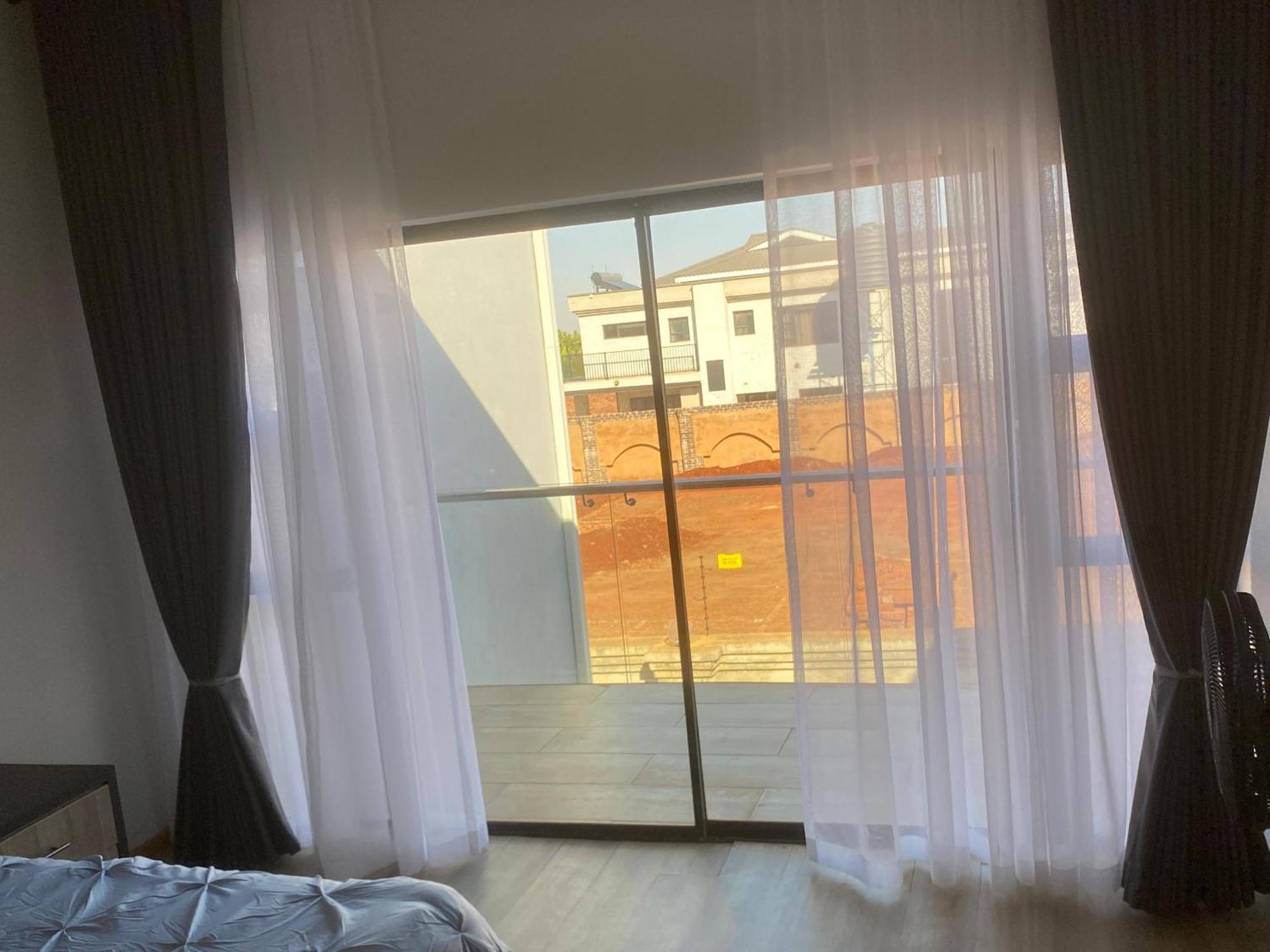 Holiday Villa Harare Buitenkant foto