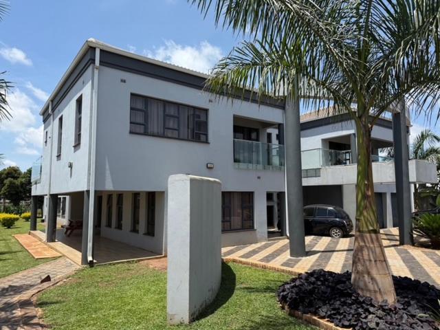 Holiday Villa Harare Buitenkant foto